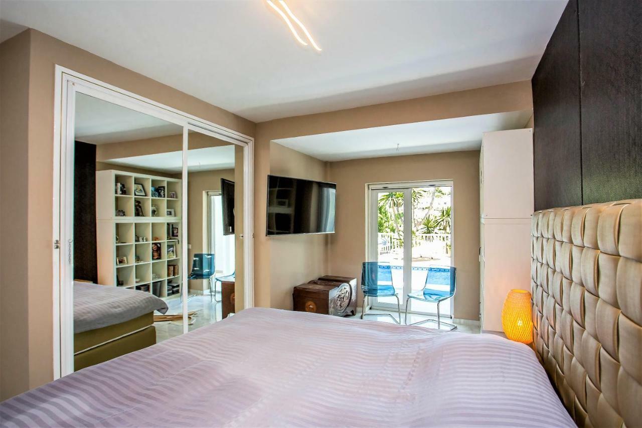 Luxury Villa With Swimming Pool And Jacuzzi Marbella Exterior photo